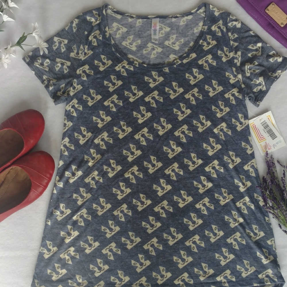 ✨Lularoe Classic T Fox Print✨